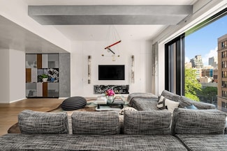 11 Beach St Unit 5B, New York, NY 10013