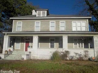 1317 S Olive St, Pine Bluff, AR 71601