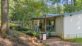 207 Norris Rd, Otto, NC 28763