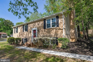 2008 Stoney Creek Dr, Fredericksburg, VA 22407