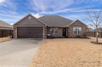 5214 W Cross Creek Blvd, Rogers, AR 72758
