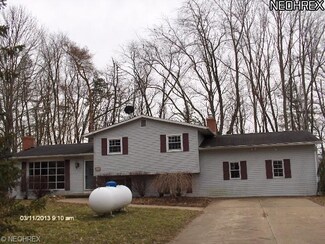 26061 Hartley Rd, Beloit, OH 44609