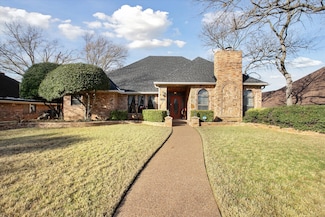 3113 Oakdale Dr, Hurst, TX 76054