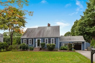 53 Edward Ave, Lynnfield, MA 01940