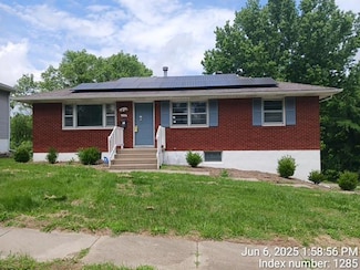428 W Mark Ave, Independence, MO 64050