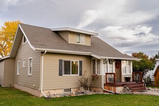 711 8th Ave NW, Choteau, MT 59422