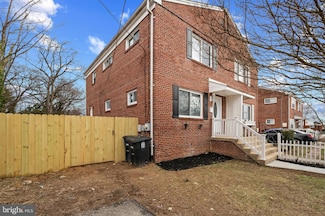 4028 27th Ave, Temple Hills, MD 20748