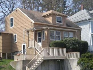 34 Charles St, Wakefield, MA 01880