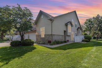 2675 Mallard Dr Unit 88, Woodbury, MN 55125