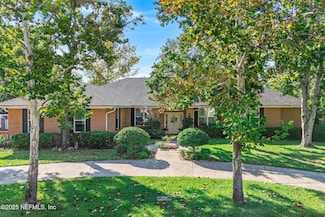 8126 Sabal Oak Ln, Jacksonville, FL 32256