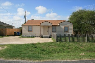 2318 Ollie St, Corpus Christi, TX 78418