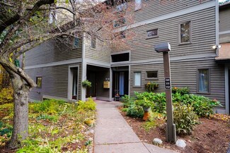 71 E Redrock Dr Unit 110, Burlington, VT 05401