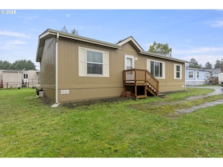 69127 Wildwood Rd Unit 4, North Bend, OR 97459