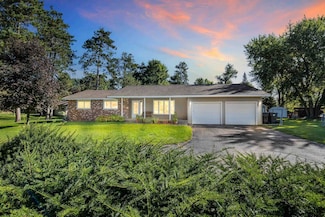 2220 Weslan Dr, Plover, WI 54467