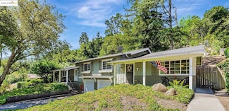 2050 Donald Dr, Moraga, CA 94556