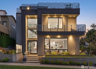 903 N 33rd Place, Renton, WA 98056