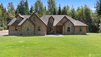 9033 108th St NE, Arlington, WA 98223