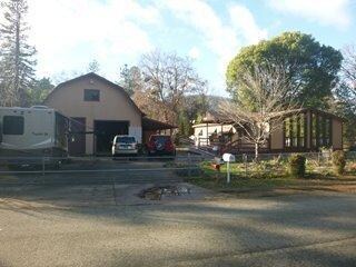 124 Ollis Rd, Cave Junction, OR 97523