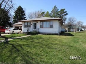 107 G St, Sergeant Bluff, IA 51054