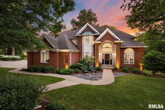 12821 N Georgetowne Rd, Dunlap, IL 61525