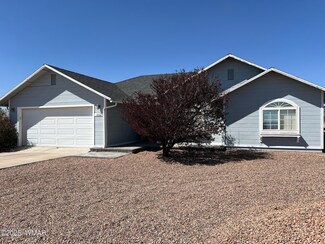 1052 W 8th St S, Snowflake, AZ 85937