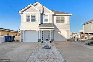 32 W Navasink Dr, Little Egg Harbor Township, NJ 08087