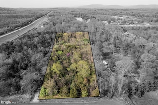 680 Barlow Greenmount Rd, Cumberland Township, PA 17325