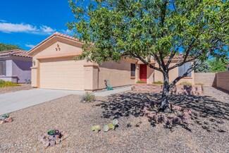 217 E Placita Del Petalo, Green Valley, AZ 85614
