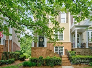 1104 Drayton Ct, Fort Mill, SC 29708
