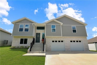 70 SE 461st Rd, Warrensburg, MO 64093