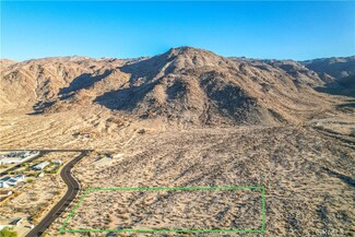 7032 Manzanita Ave, Twentynine Palms, CA 92277