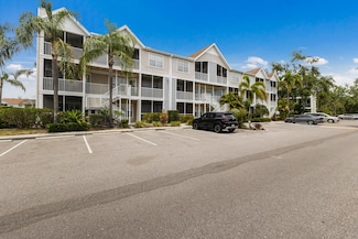 850 S Tamiami Trail Unit 203, Sarasota, FL 34236