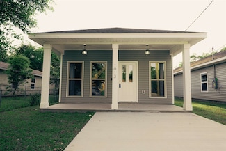 1913 Gary Cir, Pensacola, FL 32505