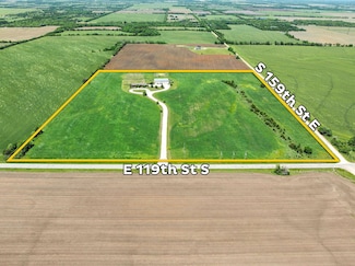 15700 E 119th St S, Mulvane, KS 67110