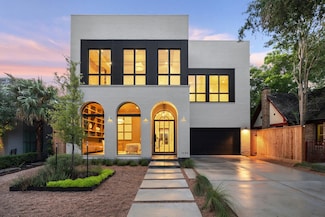 1656 Banks St, Houston, TX 77006