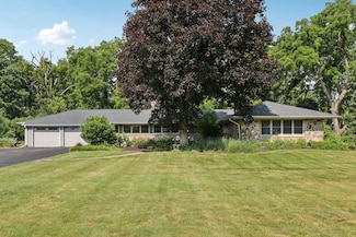 2355 N 147th St, Brookfield, WI 53005