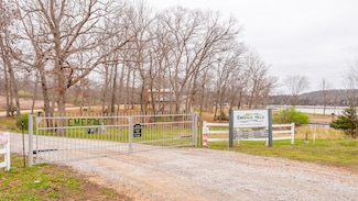 000 Emerald Hills Dr, Adair Township, MO 65326