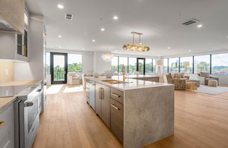 106 W Vine St Unit 705, Lexington, KY 40507