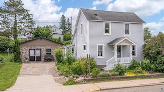 232 W Sheridan St, Ely, MN 55731