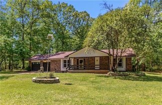 205 White Oak Ln, Natchitoches, LA 71457