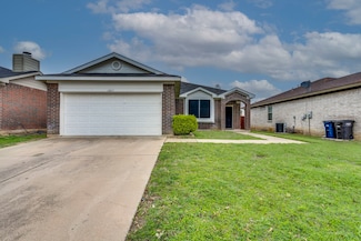 1017 Buffalo Springs Dr, Fort Worth, TX 76140