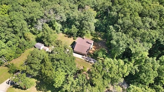 1067 Terry Rd, Augusta, MO 63332