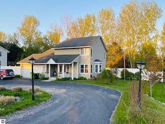 3750 Zimmerman Rd, Traverse City, MI 49685