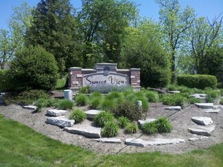 6 Horizon Ct, St. Charles, IL 60175