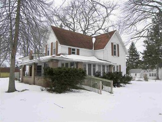309 N East St, Milford, IN 46542