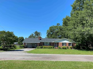 4155 Pinewood Dr, Mullins, SC 29574