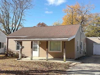 3021 N Mission Rd, Peoria, IL 61604