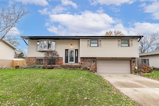 1006 Hanover Ln, Dyer, IN 46311
