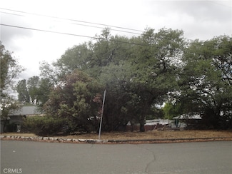 5020 Royal Oaks Dr, Oroville, CA 95966