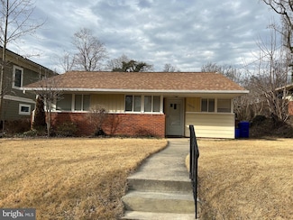 5939 Anniston Rd, Bethesda, MD 20817